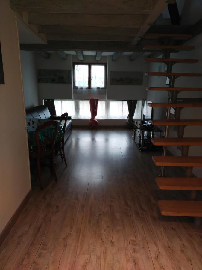 Bord De Loire Hotel Gien Bagian luar foto